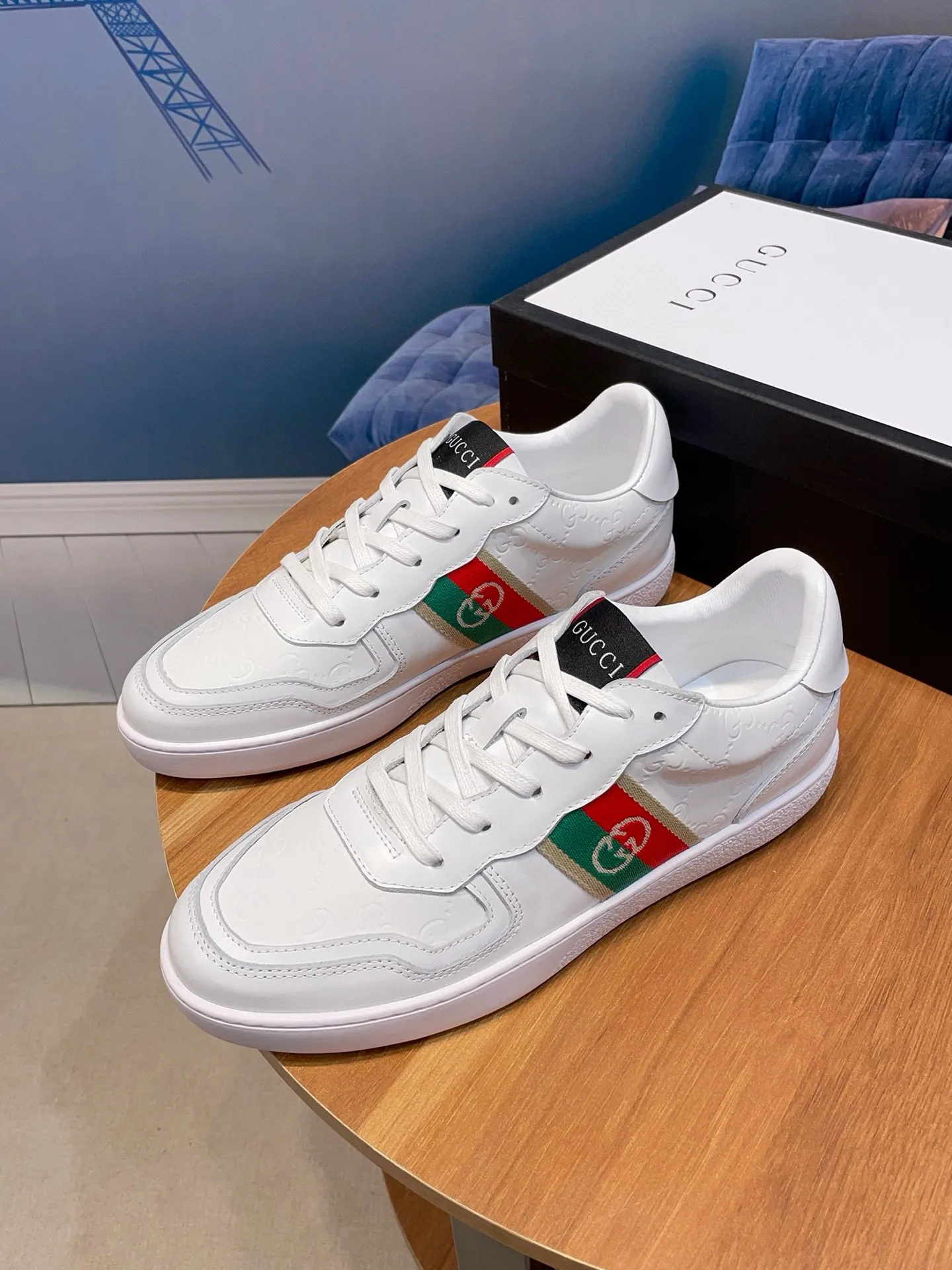 Men's clothing and shoes: 380💰New styles are here again! [Gucci Sports Men's Shoes] Gucci fashionable casual men's shoes🇨🇳Original 1:1 mold, new model debuts first💯Not high-profile but avant-garde, simple, low-key and fashionable, super versatile style🌿Made of original cowhide➕Sheepskin lining🎋The version is comfortable on the feet, first-class workmanship🍍Number: 38-44, customized 45